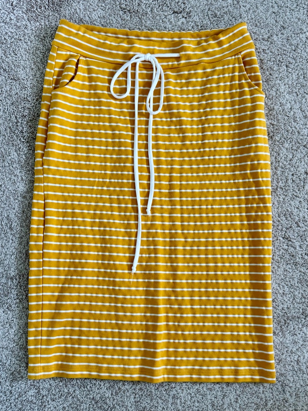 Downeast, Super Comfortable, and Cute Skirt